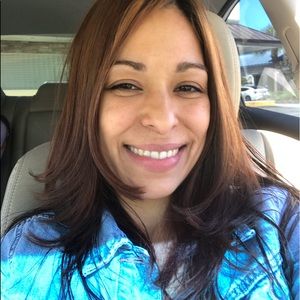 Meet your Posher, Vanessa